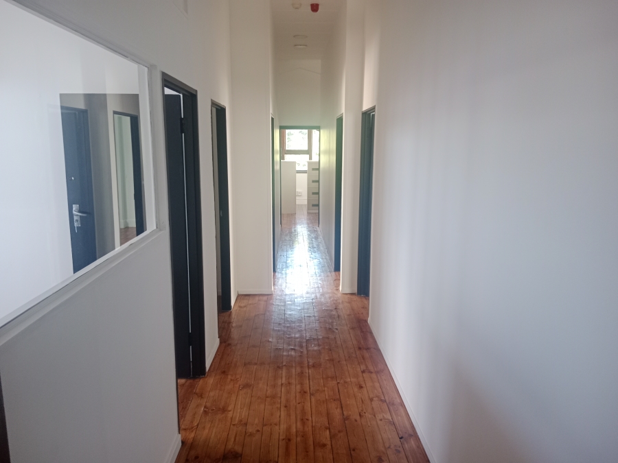 To Let commercial Property for Rent in Esterville Western Cape